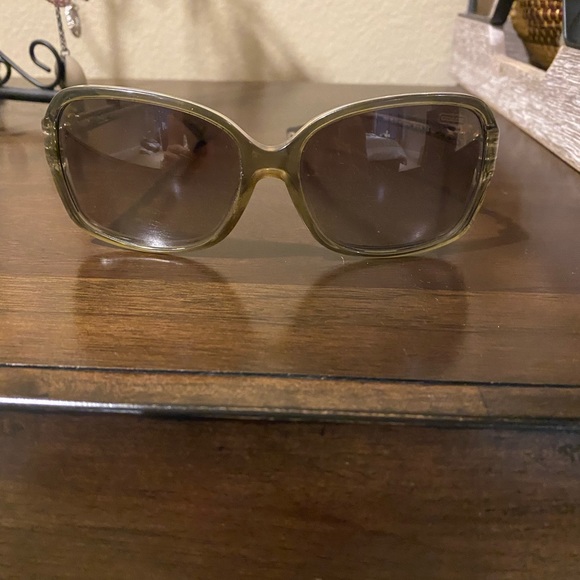Authentic Coach sunglasses - Picture 1 of 3
